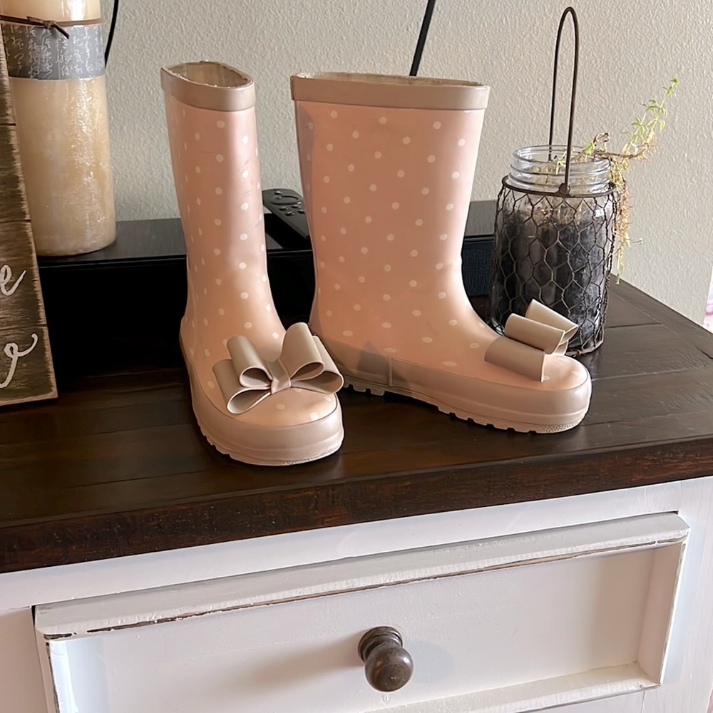 Sweet Honey Rain Boots